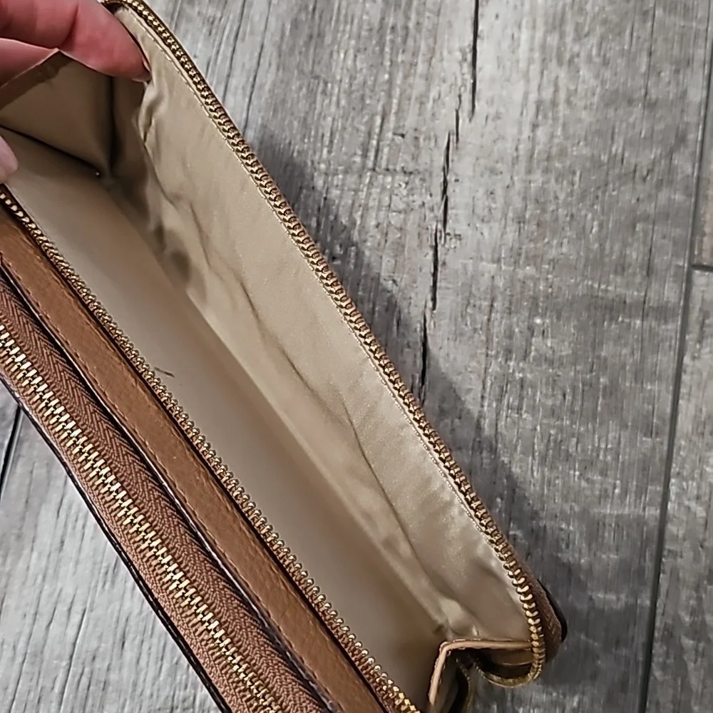 Coach Cambell Doble Zip Wallet